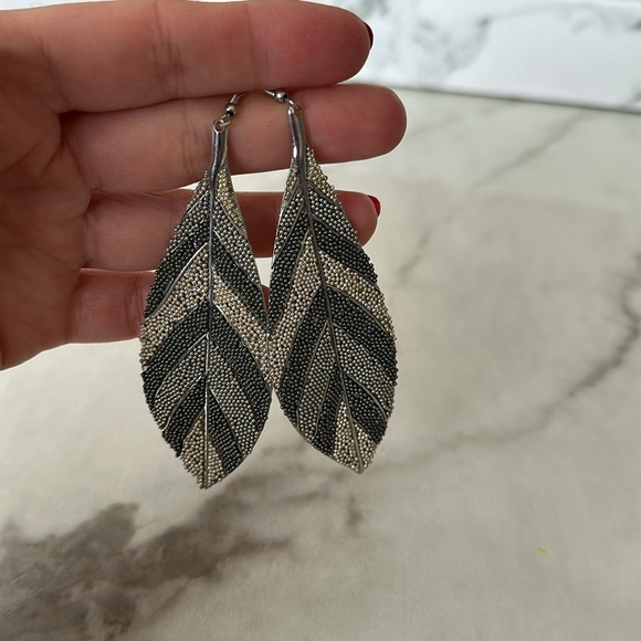 Leaves earrings gold silver and black - Picture 3 of 3